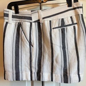 Express Black and White Striped short